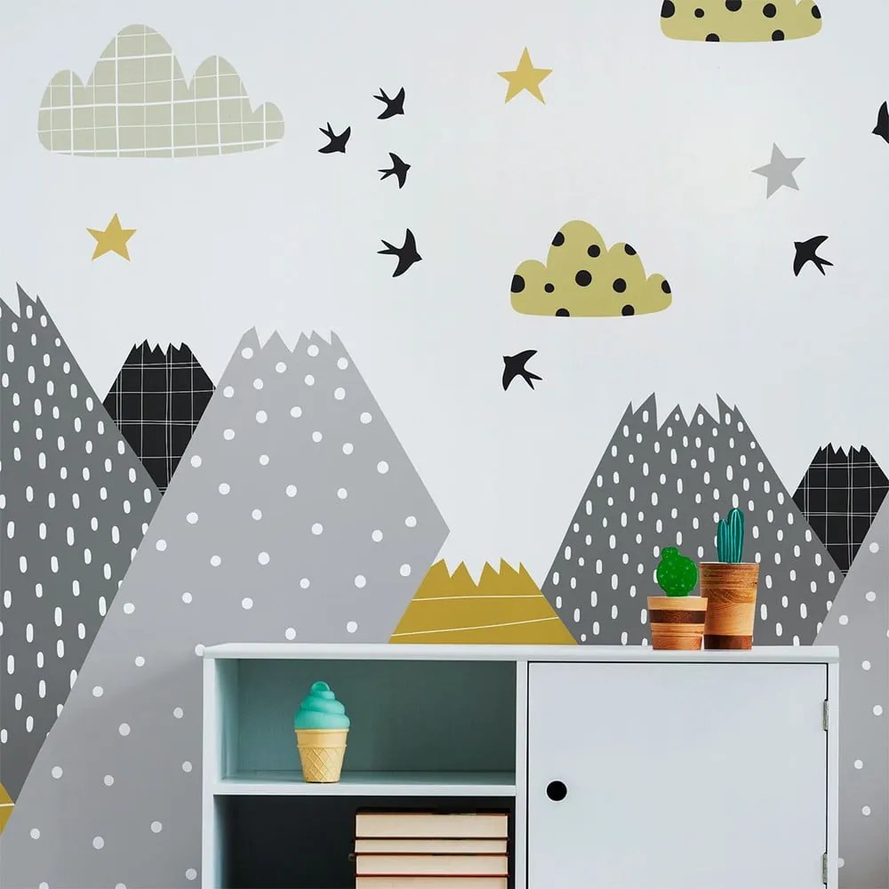 Giant Kid Sticker Scandinavian Mountains Henrika falmatrica - Ambiance