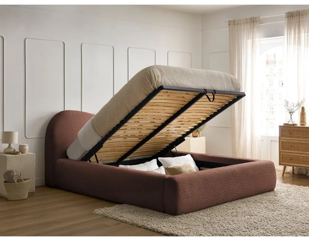 Narancssárga kárpitozott ágyneműtartós franciaágy ágyráccsal 180x200 cm Orlane – Bobochic Paris