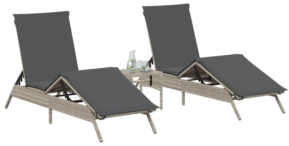 2 db világosszürke polyrattan napozóágy asztallal