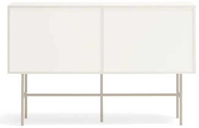 Bézs-krémszínű alacsony komód tolóajtóval 140x91 cm Nube – Teulat