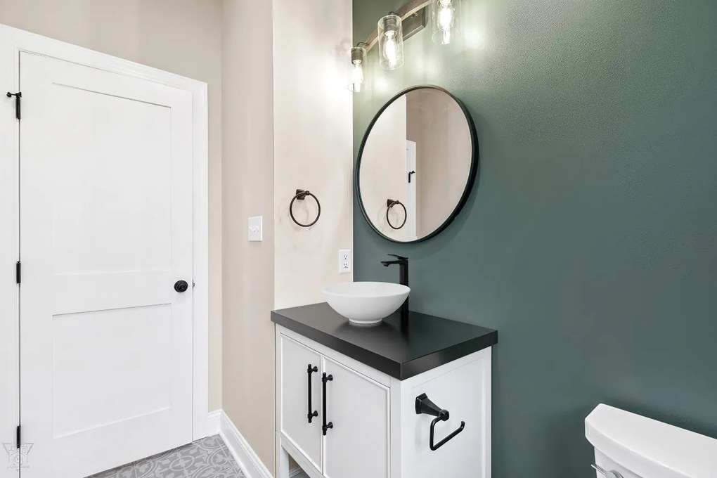 Invena Neri, magas mosdócsaptelep, fekete matt, BU-01-W04-L