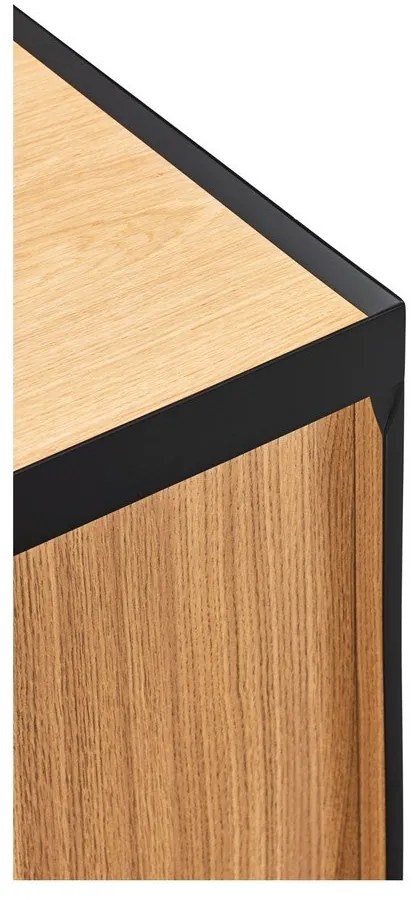 Fekete alacsony komód tölgyfa dekorral 165x78 cm Arista – Teulat