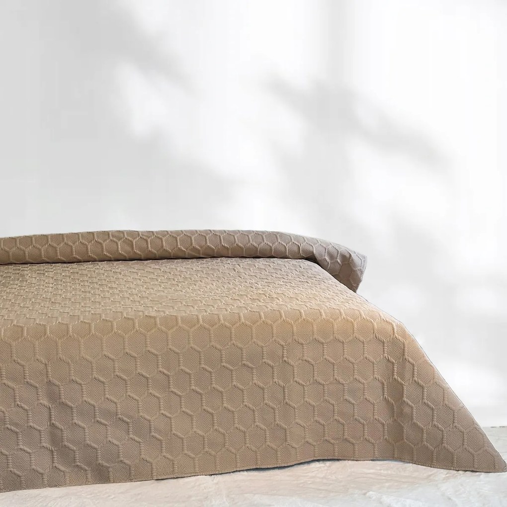 Ágytakaró Parla 3D Kapa Pléd Bézs 220x240 cm