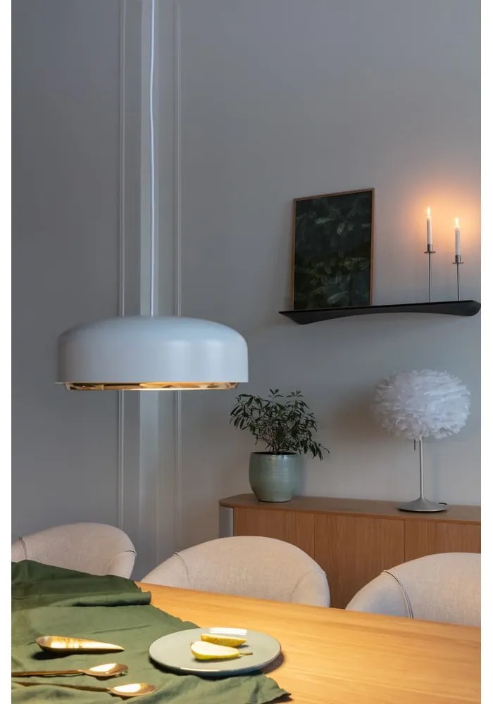 Fehér LED függőlámpa fém búrával ø 40 cm Hazel medium – UMAGE