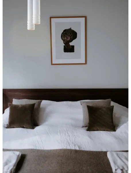 Klausen 100001 - Mennyezeti lámpa DRILL 1xGU10/4W/230V fehér