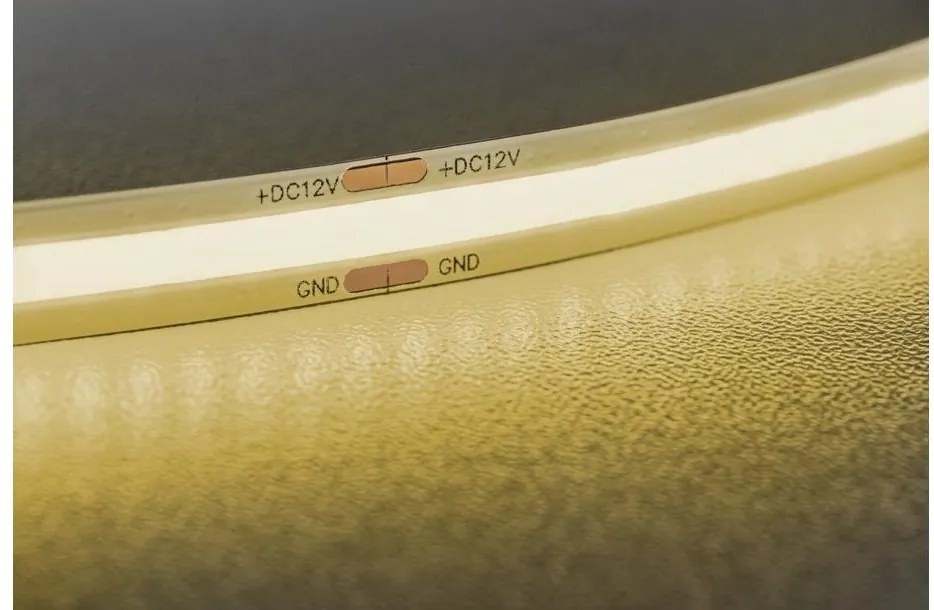 LED szalag COB LED csík, 1600 LED/5 fm, hideg fehér, 8W/fm, 40W/5fm , 8mm , 5fm/tekercs, 12V, IP20, 800lm/m N