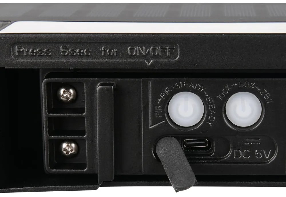 Napelemes LED fali kültéri lámpa (magasság 6 cm) Bilbao – Trio