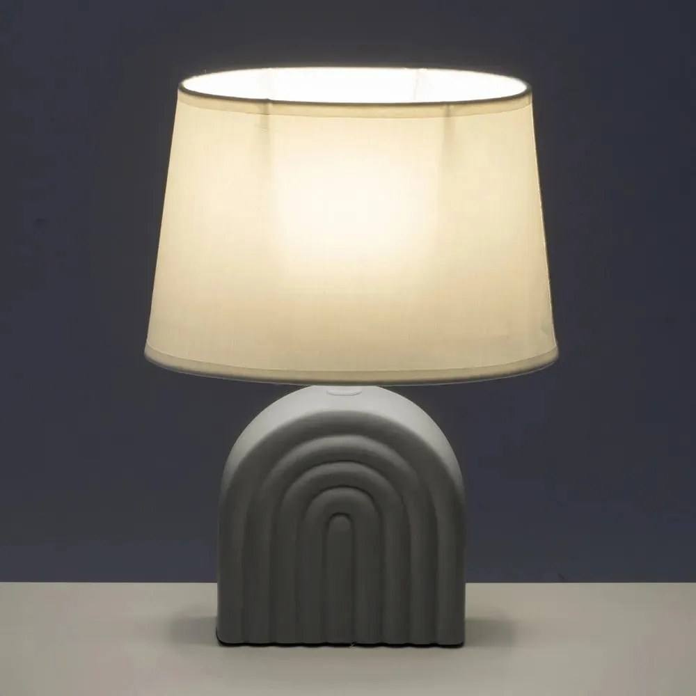 Fehér-szürke kerámia asztali lámpa textil búrával (magasság 31 cm) – Casa Selección