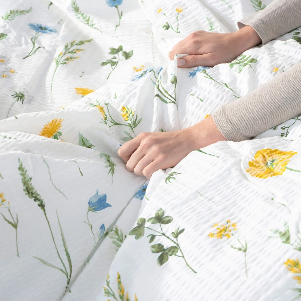 Goldea krepp ágyneműhuzat - magyar rét 140 x 200 és 50 x 70 cm
