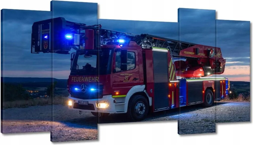 Képek 120x65 Tűzoltóautó a jelzésen