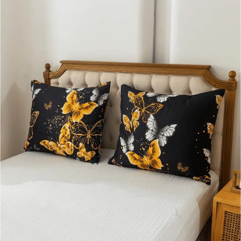 Mikroszálas ágyneműhuzat GOLD BUTTERFLY fekete Ágyneműhuzat mérete: 2 db 70 x 90 cm | 200 x 220 cm
