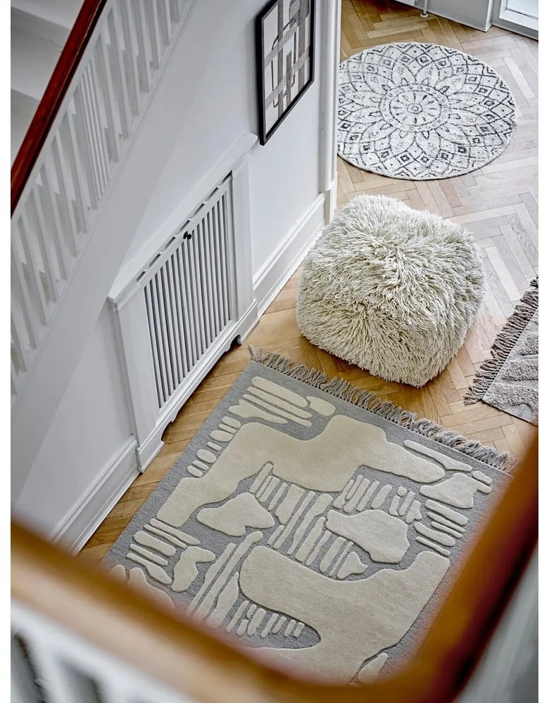 Krémszínű gyapjú puff Lomba – Bloomingville