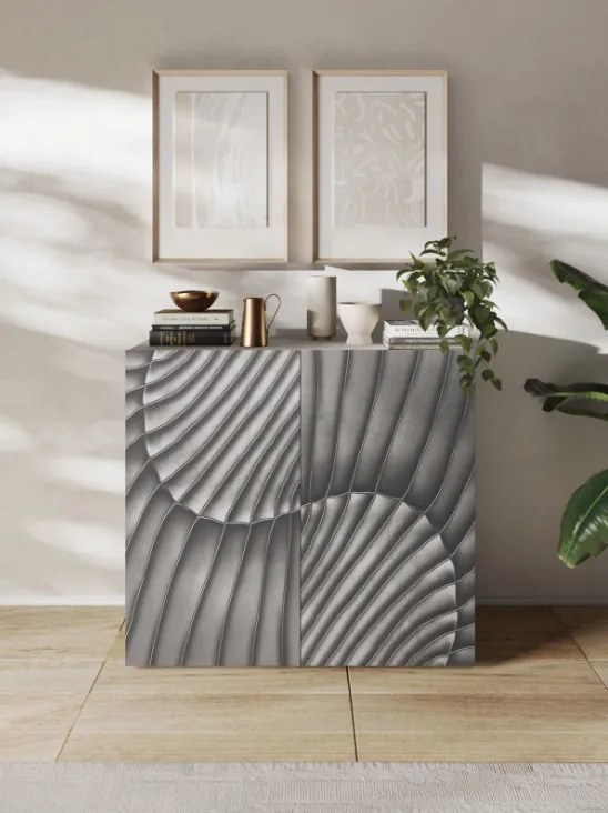 SNAKE kétajtós komód, betonhatású testtel és szürke, díszített mintázatú előlapokkal