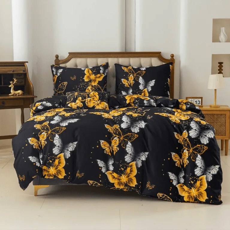 Mikroszálas ágyneműhuzat GOLD BUTTERFLY fekete Ágyneműhuzat mérete: 70 x 90 cm | 140 x 200 cm