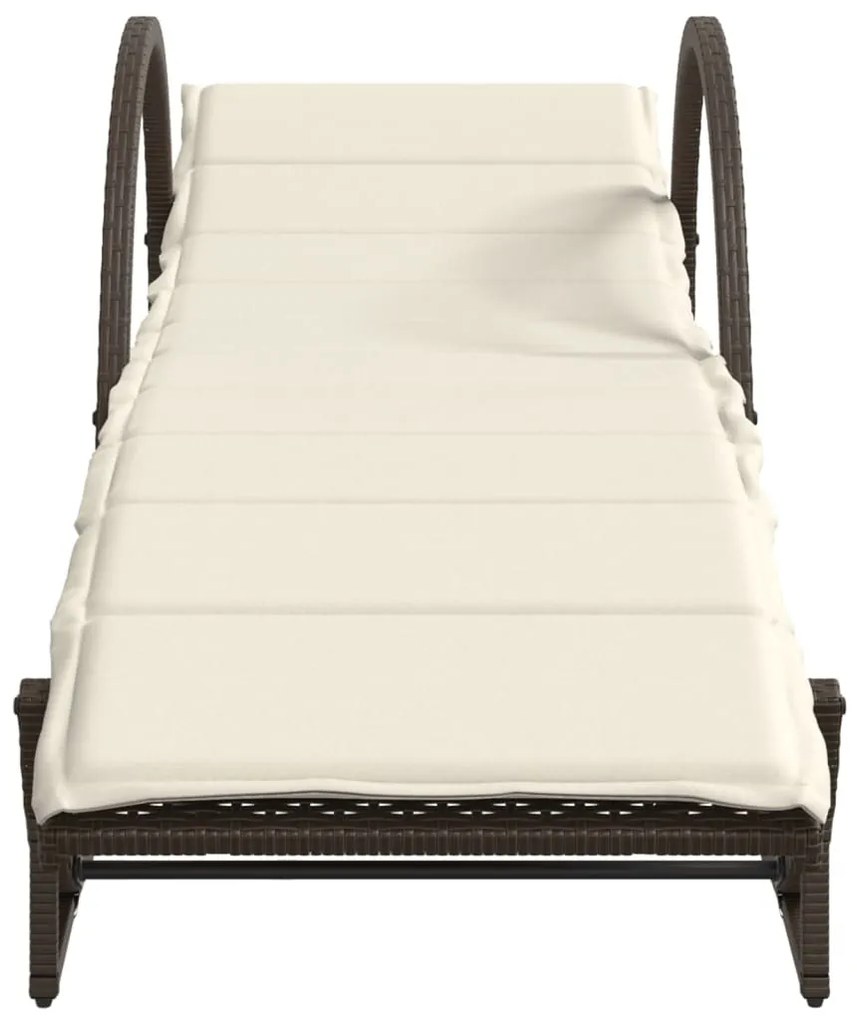 Barna polyrattan napozóágy párnával 60 x 199 x 42 cm