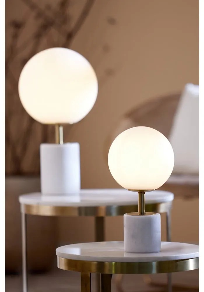 Fehér asztali lámpa (magasság 35 cm) Medina – Light &amp; Living