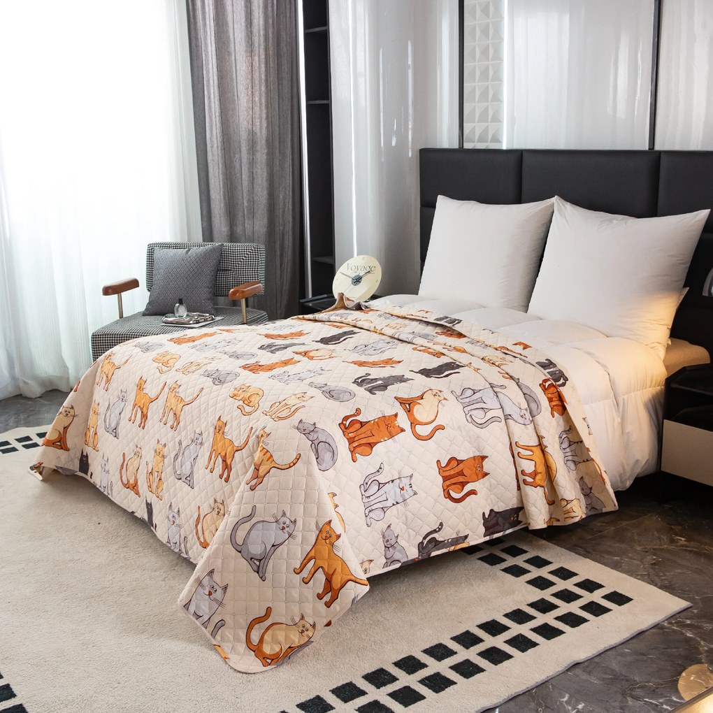 Ágytakaró COLORED CATS krémszínű Méret: 170 x 210 cm