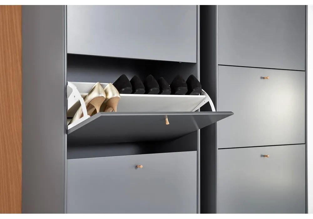 Szürke billenő ajtós cipőtartó Mistral - Hammel Furniture