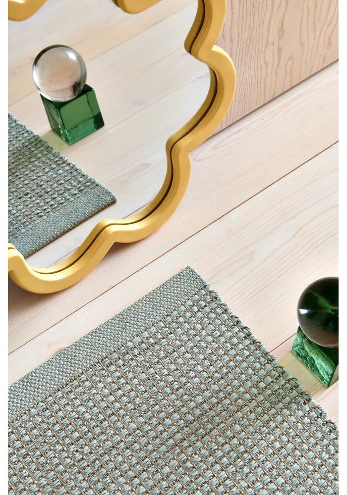 Világoszöld kültéri-beltéri futószőnyeg 70x240 cm Emm Sage – Pappelina