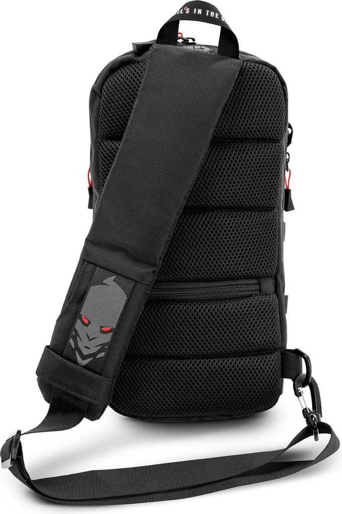 Fekete, mintás sling bag hátizsák