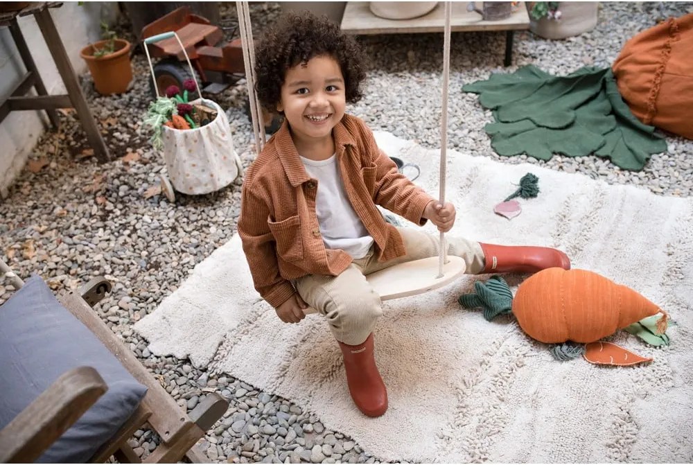 Gyerek párna Cathy the Carrot – Lorena Canals