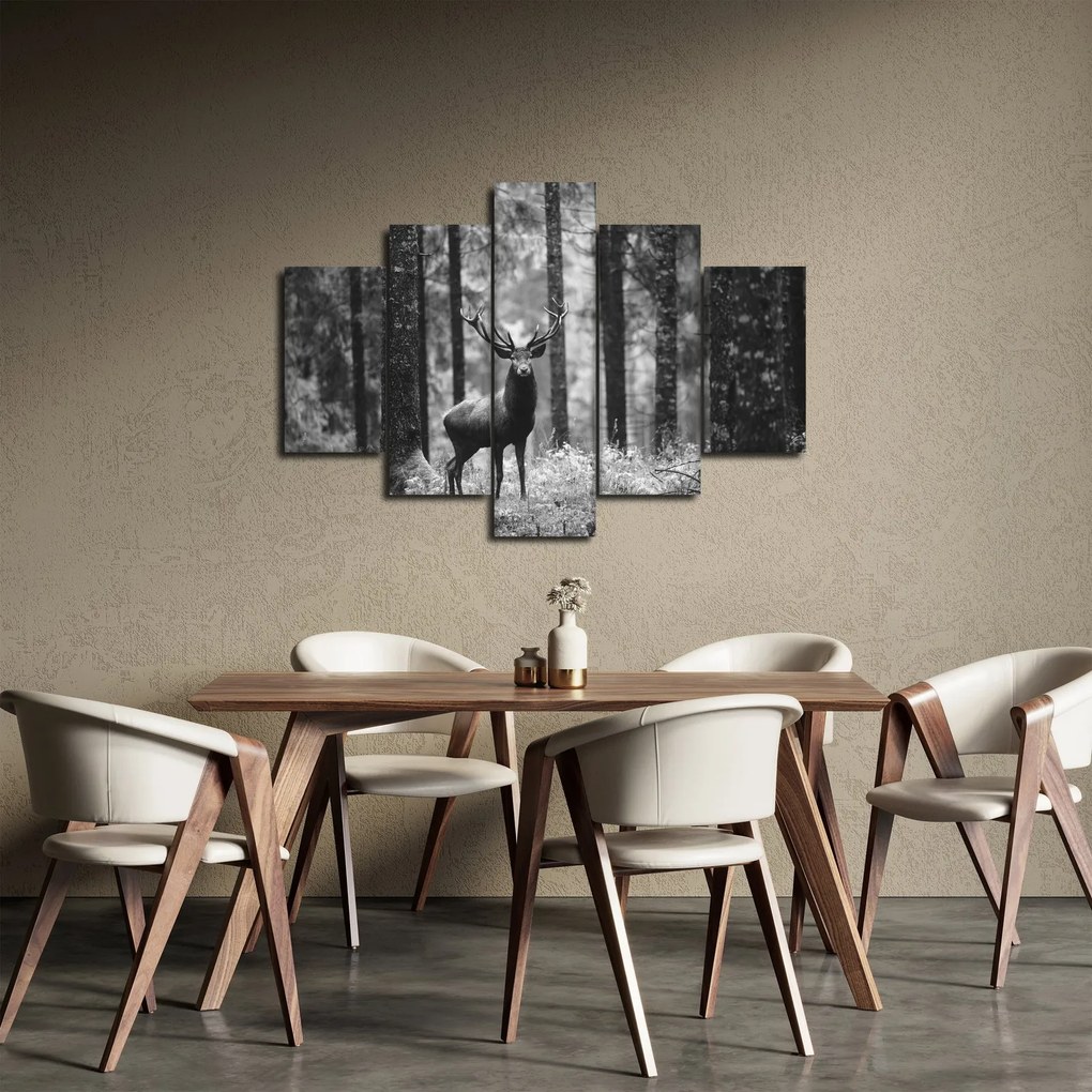 Kép - Szarvas az erdőben 2, fekete-fehér (150x105 cm)