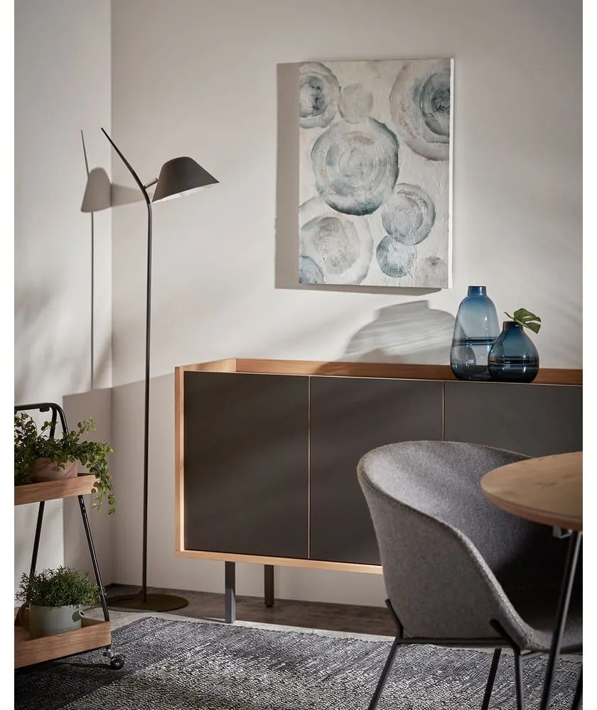 Fekete állólámpa fém búrával (magasság 152 cm) Aurelia – Kave Home