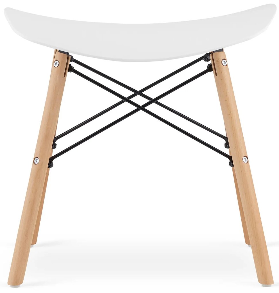 AKCIÓ Fehér puff KORFU II. osztály