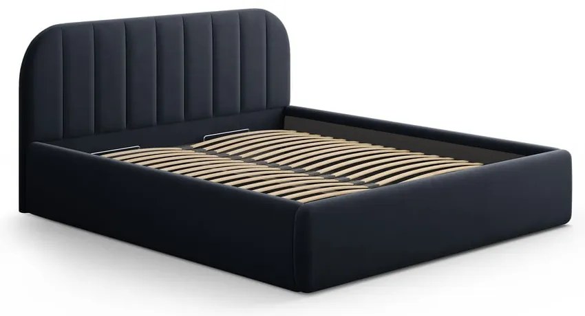 Sötétkék kárpitozott ágyneműtartós franciaágy ágyráccsal 160x200 cm Juno – Windsor & Co Sofas