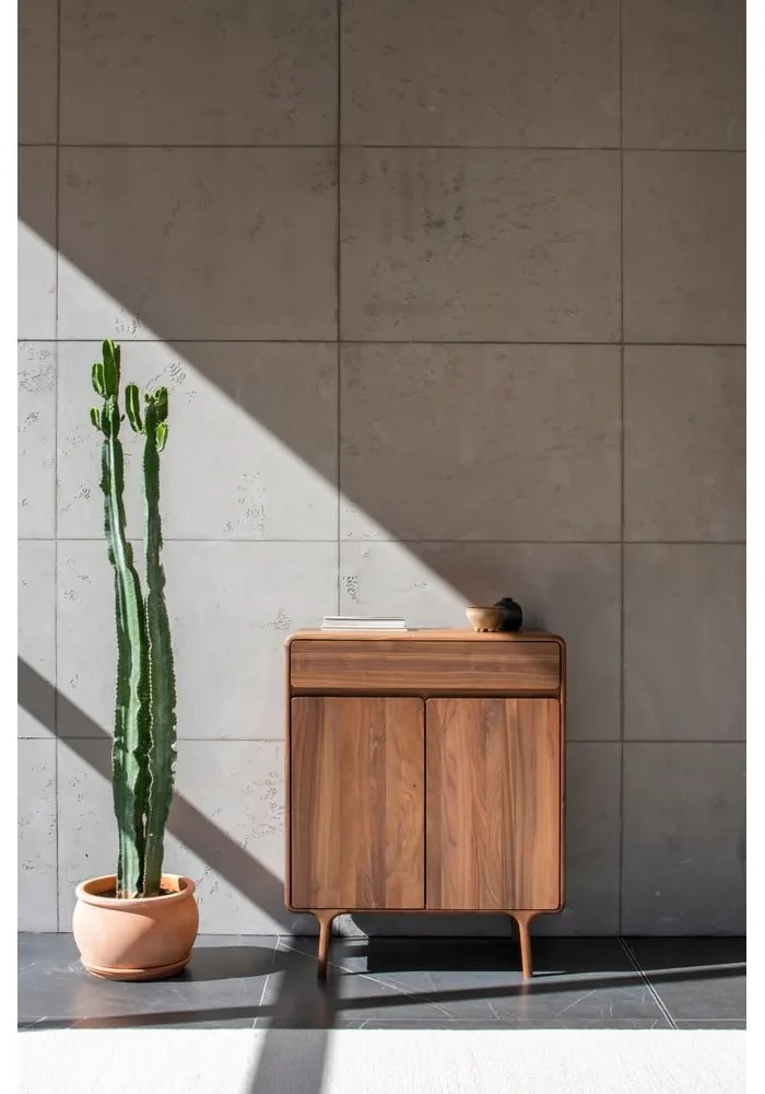 Barna diófa komód 90x110x45 cm Fawn – Gazzda