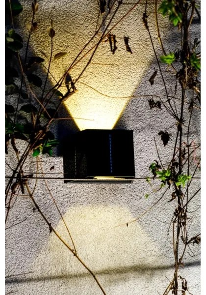 Brilagi - LED Napelemes fali lámpa SOLAR CUBE LED/2W/3,2V 1300 mAh IP54