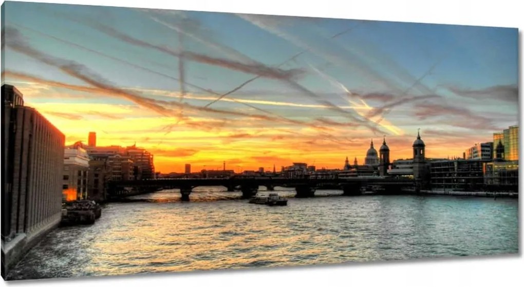 Vászonkép 115x55 Repülők égboltja