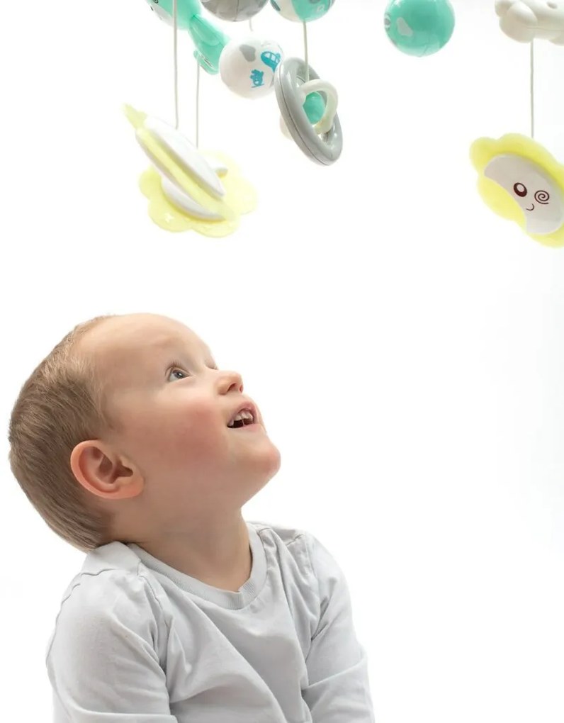 Baby Mix körhinta a kiságy felett fényvetítővel,zöld színű