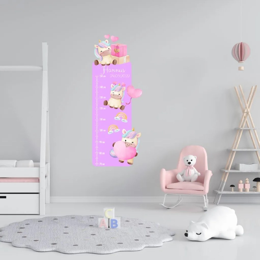 PIPPER. Textil falmatrica "Gyermek magasságmérő névvel - Unikornisok"