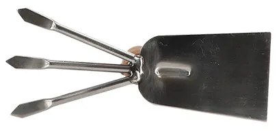 Kézi kapa és gereblye egyben