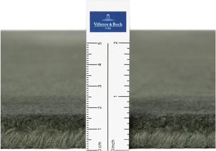 Sötétzöld kézi szövésű gyapjúkeverék szőnyeg 80x150 cm Kari – Villeroy&amp;Boch