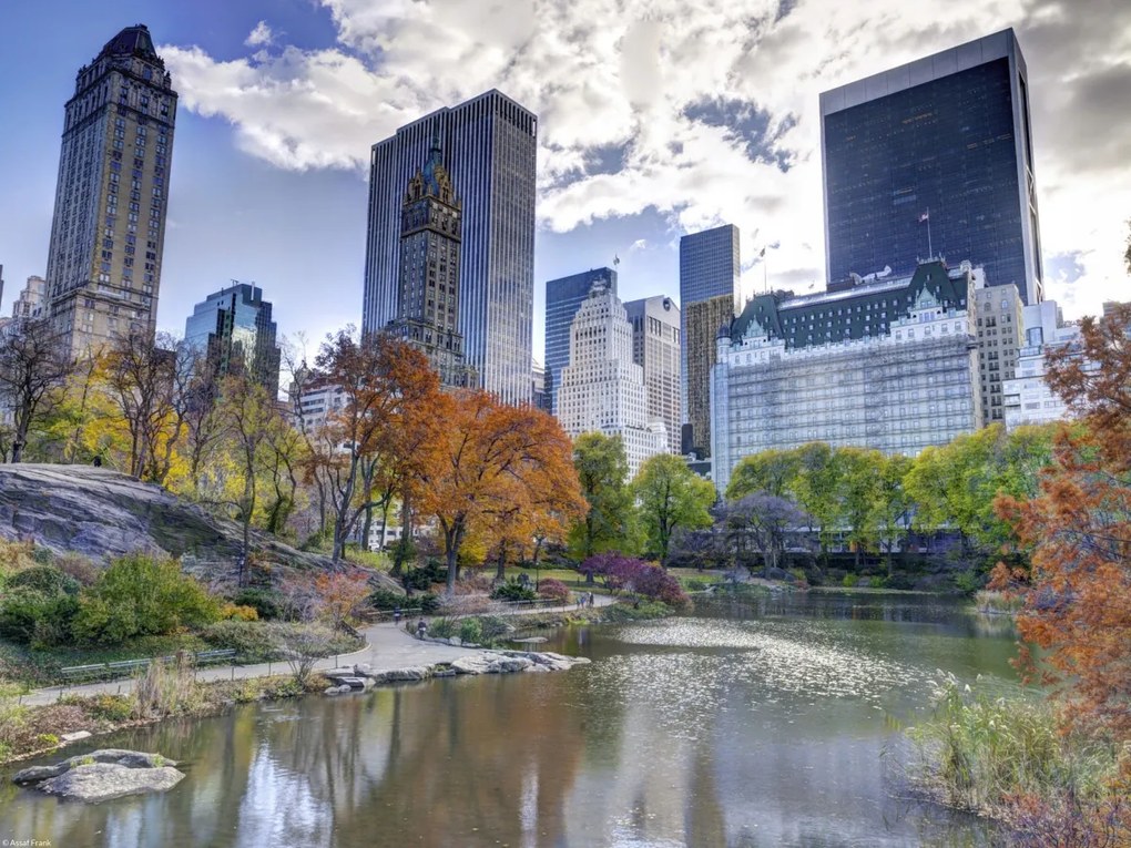 Poszter 40x30cm Tó a Central Parkban Manhattan panorámával, Assaf Frank