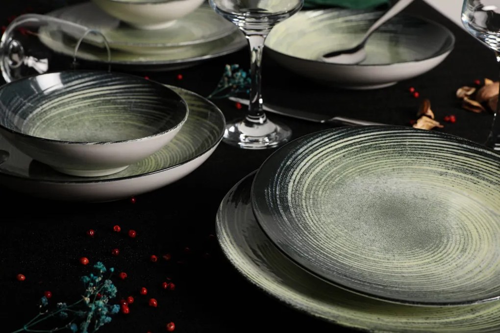 24 részes porcelán étkészlet