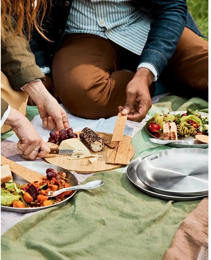 Ezüstszínű rozsdamentes acél tányér készlet 4 db-os ø 25,5 cm – Black + Blum