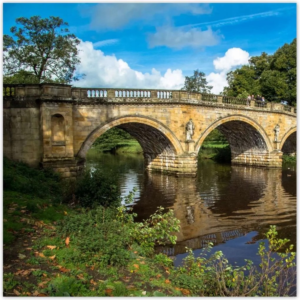 Poszterek 100x100 Híd ívekkel