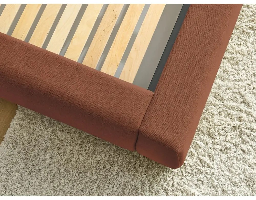 Narancssárga kárpitozott franciaágy tárolóhellyel, ágyráccsal 160x200 cm Jagna – Bobochic Paris