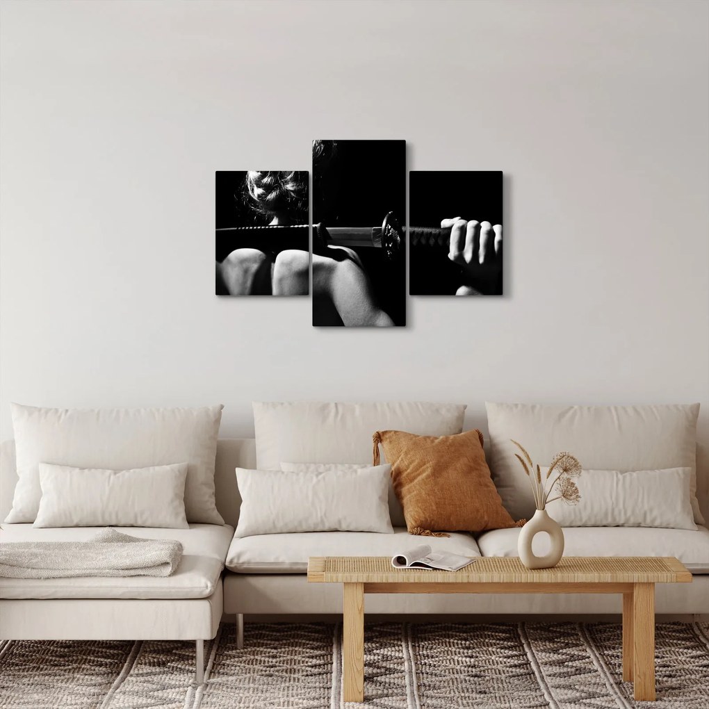 Kép - Nő karddal (90x60 cm)