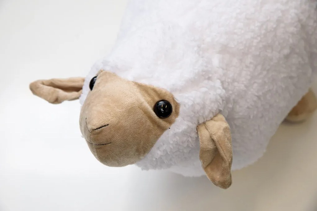 Plüss BÁRÁNY sárga babatakaróval belül