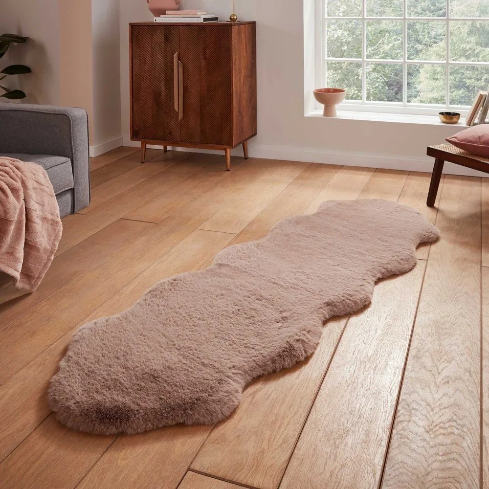 Világosbarna szintetikus futószőnyeg 60x180 cm Super Teddy – Think Rugs