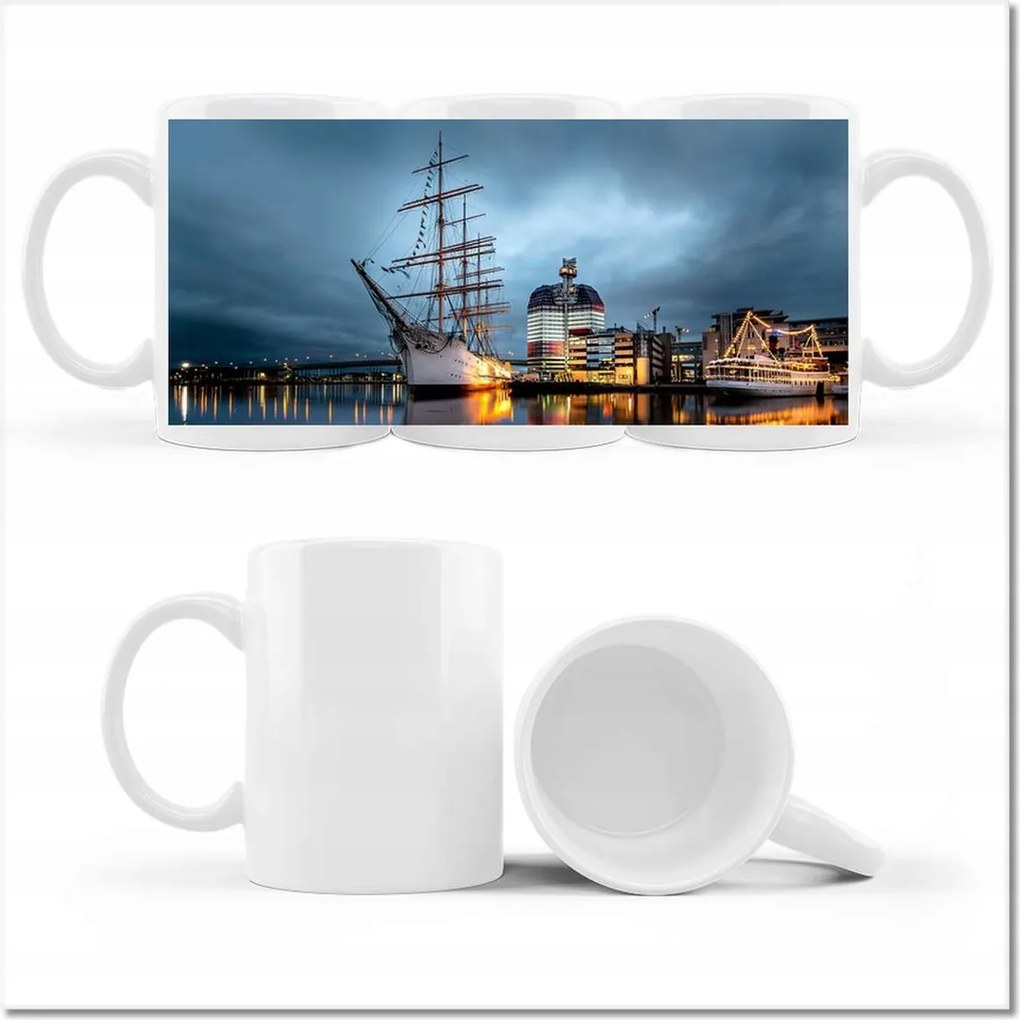 Fotó bögre Vitorlás a kikötőben éjszaka