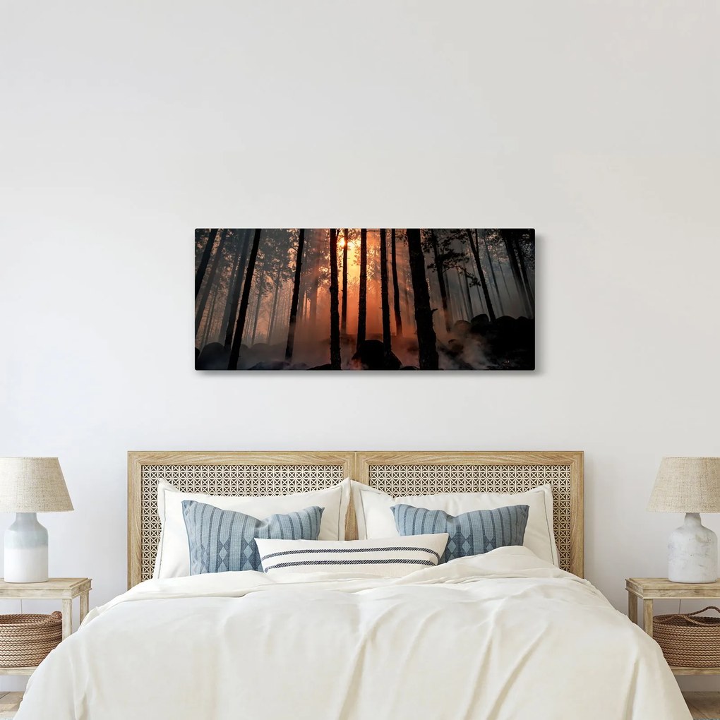 Sötét erdő képe (120x50 cm)
