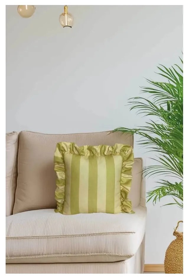 Párnahuzat 45x45 cm Ruffled – Mila Home