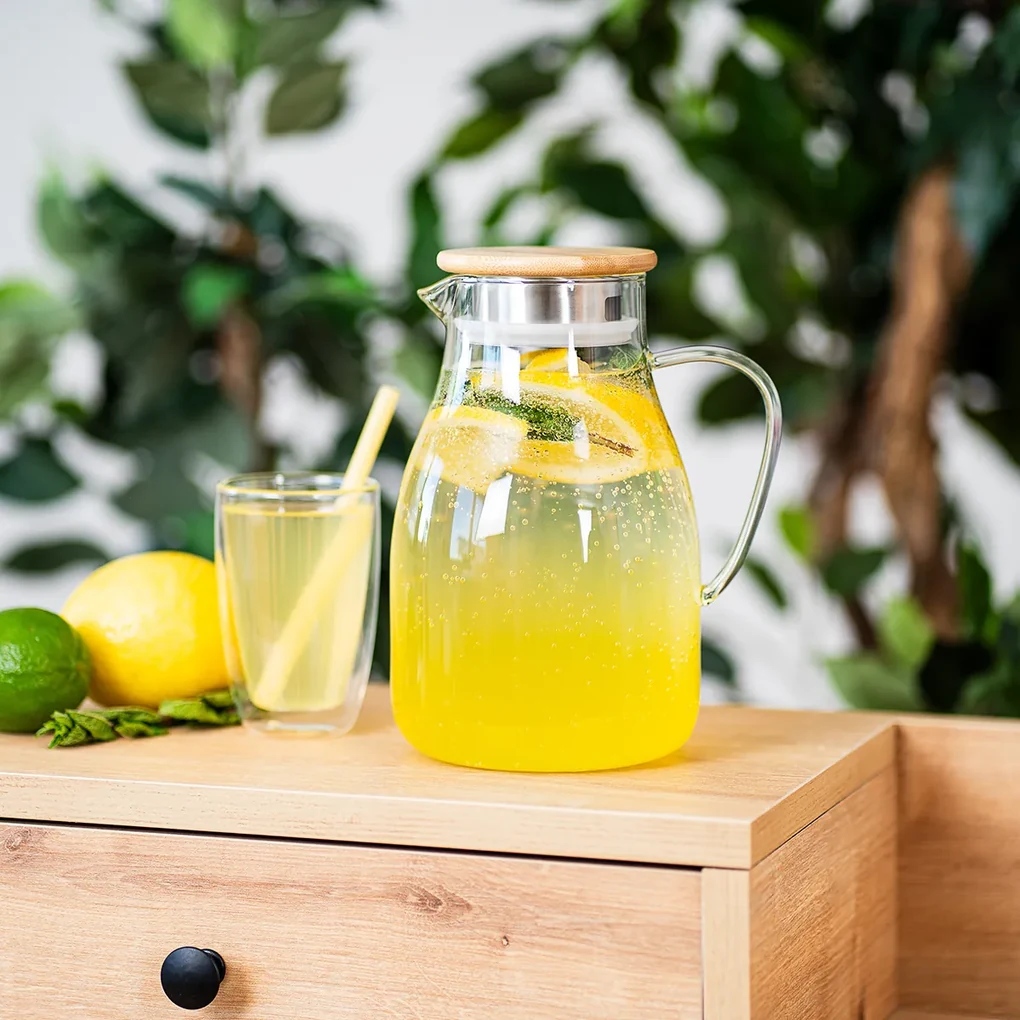 4Home Hot&Cool üveg kancsó Bamboo fedéllel, 1,7 l | BIANO