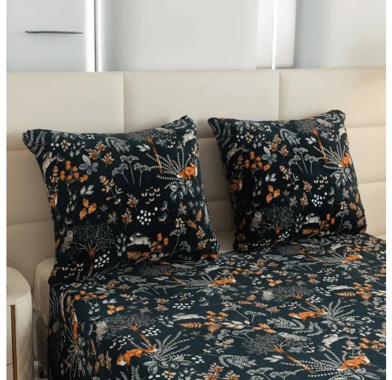 Mikroplüss ágyneműhuzat szett RÓKA ÉS NYÚL sötétzöld + mikroplüss lepedő SOFT 90x200 cm fehér, egyszemélyes