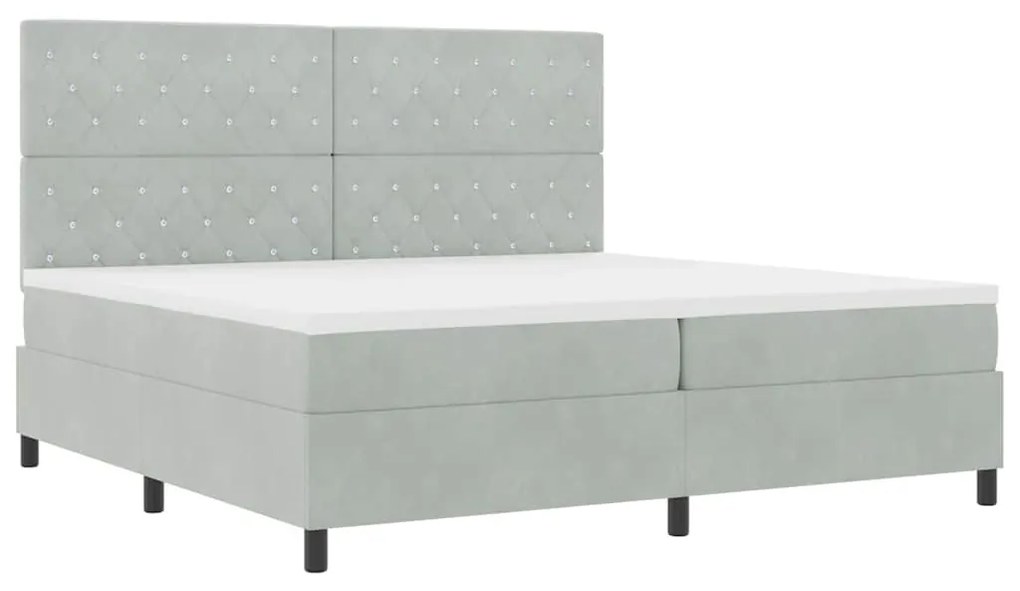Boxrugós ágy matracmal Világosszürke 200 x 200 cm Bársony